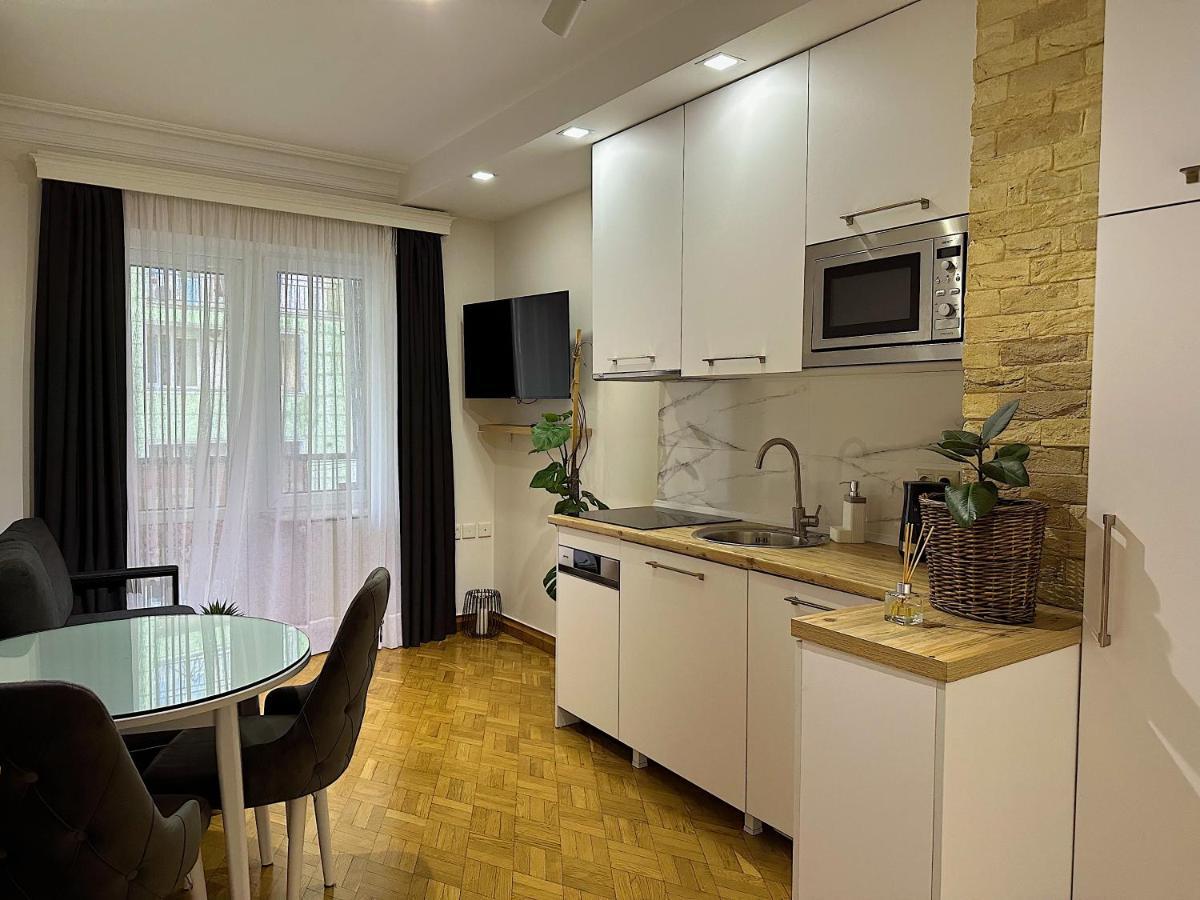 Apartment Batumi Bagian luar foto