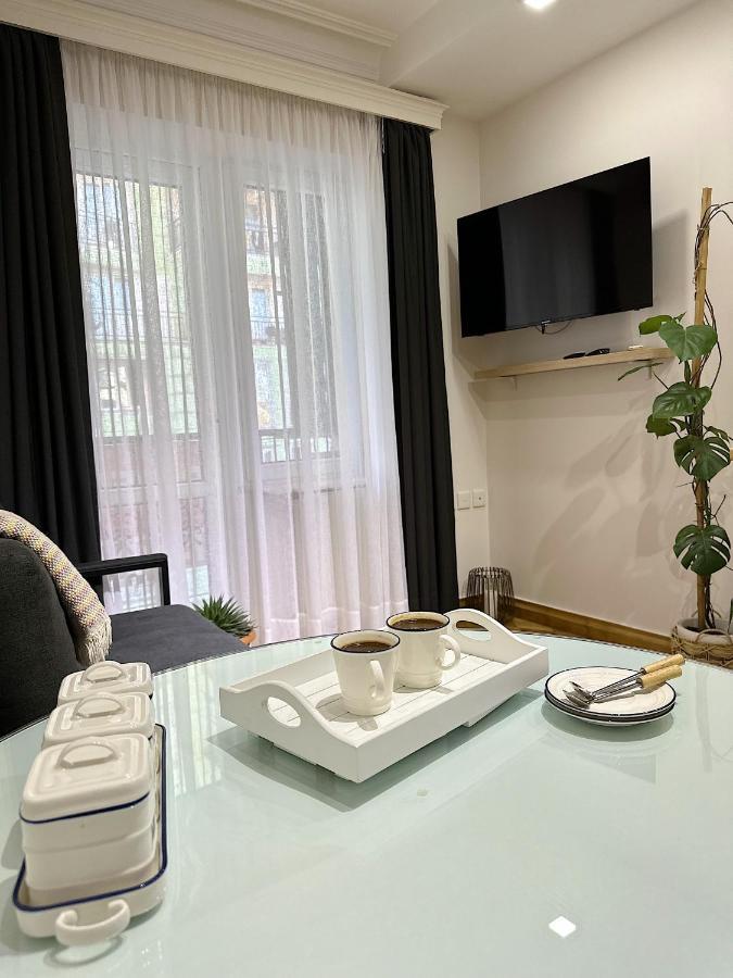 Apartment Batumi Bagian luar foto
